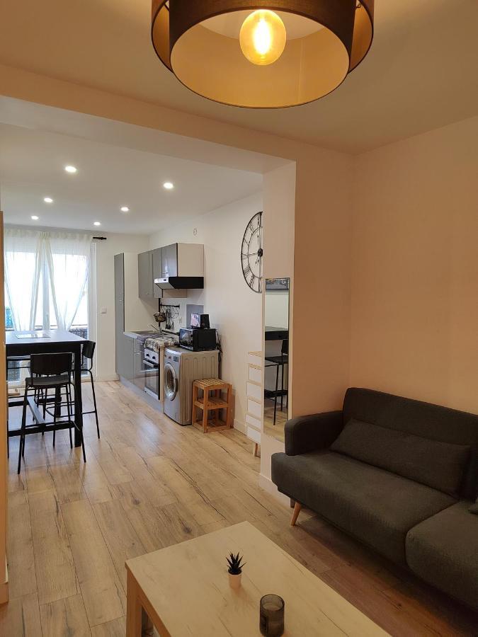 Moderne Et Chaleureux Duplex En Centre-Ville サン・ジャン・ド・ヴェダ エクステリア 写真