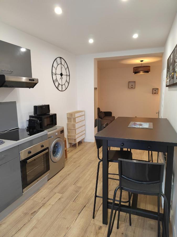 Moderne Et Chaleureux Duplex En Centre-Ville サン・ジャン・ド・ヴェダ エクステリア 写真