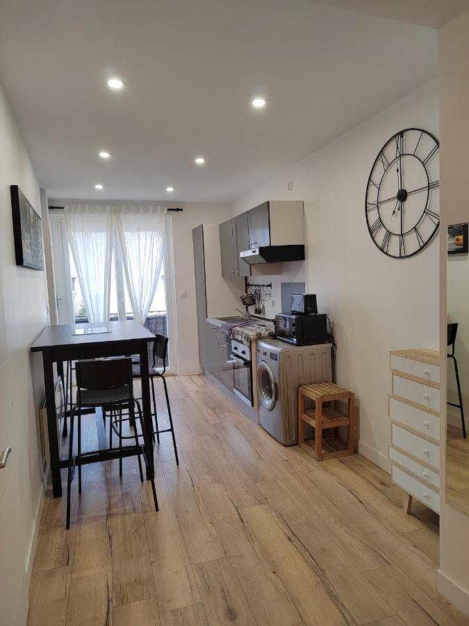 Moderne Et Chaleureux Duplex En Centre-Ville サン・ジャン・ド・ヴェダ エクステリア 写真
